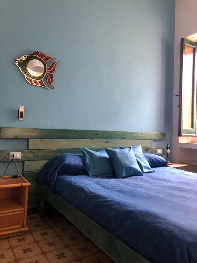 Hostel Beach House Giardini Naxos Εξωτερικό φωτογραφία