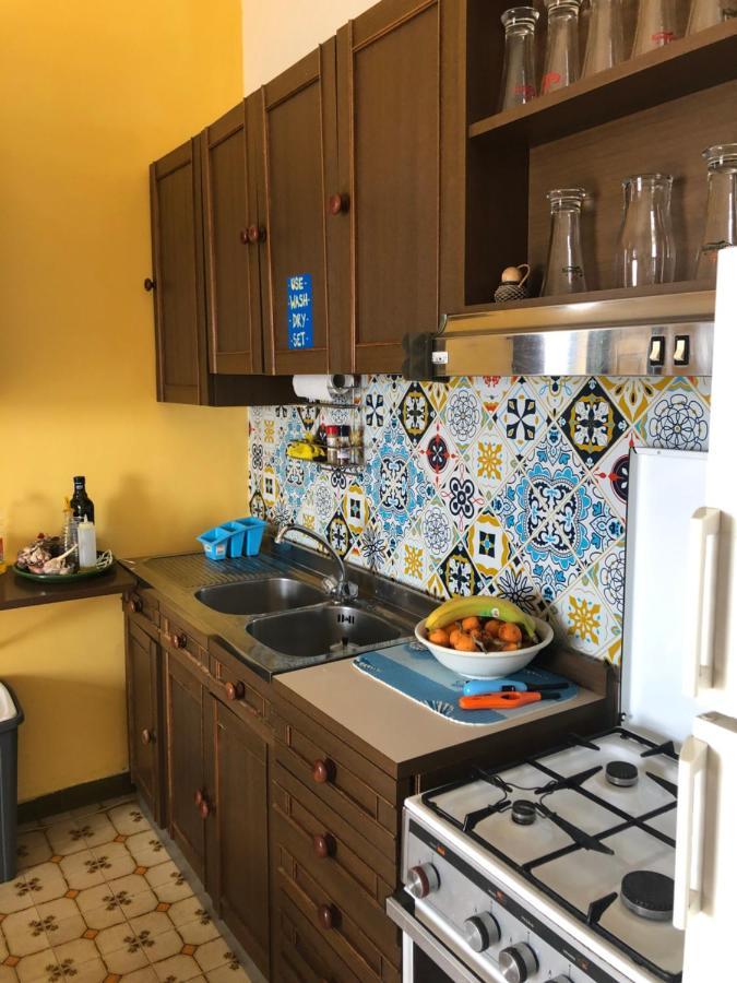 Hostel Beach House Giardini Naxos Εξωτερικό φωτογραφία