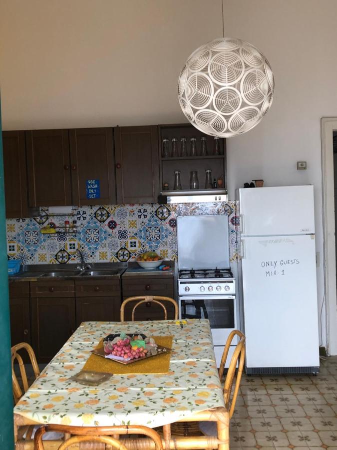 Hostel Beach House Giardini Naxos Εξωτερικό φωτογραφία